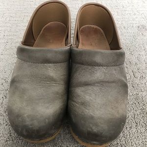 Dansko clogs size 39